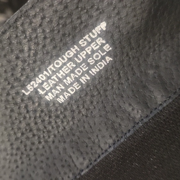 LUI CHUNG Black Leather Scallop Studded Tall Gladiator Style Boots 8. - Picture 3 of 9